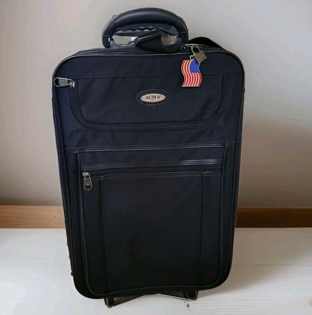 Made In Italy Suitcase Rolling Luggage Travel Carry On Extended Handle Expands